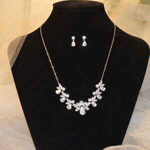 COPY - Korea Crystal bridal wedding necklace and earrings set